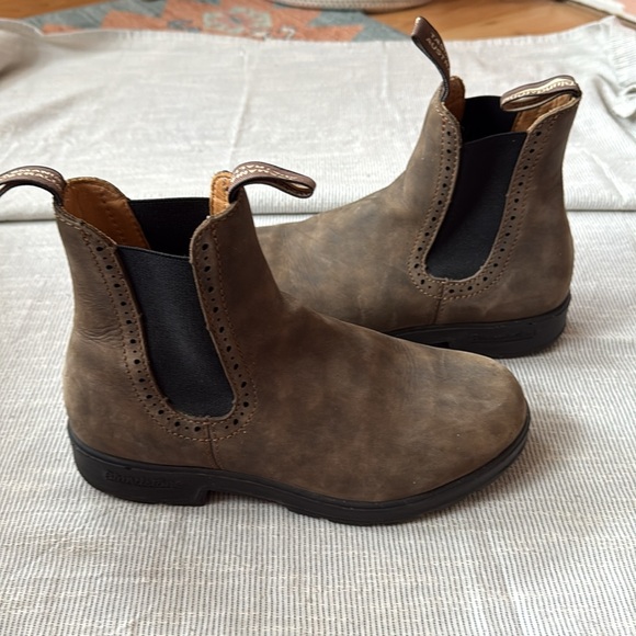 Blundstone boots - Picture 2 of 6